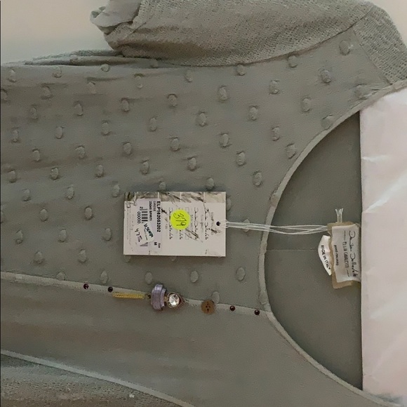 Dress - Picture 1 of 4